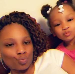 Meet your Posher, Monike